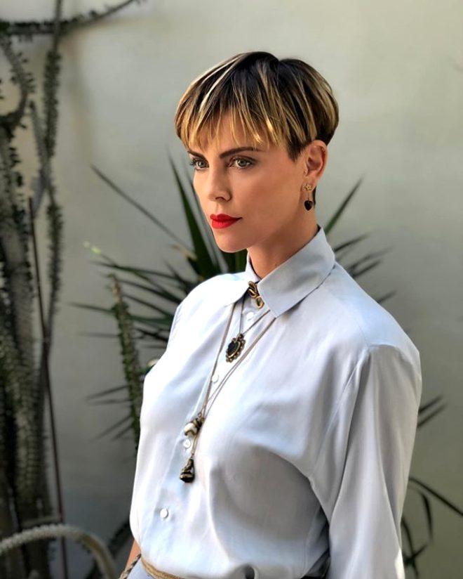Charlize Theron'u hem güldüren hem ağlatan anı: Burnumla seviş