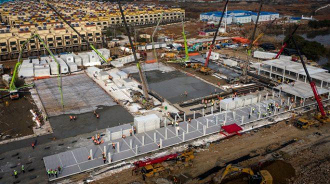 Çin'de insanüstü çaba! Yapımına yeni başlanan koronavirüs hastanesi 48 saatte tamamlandı
