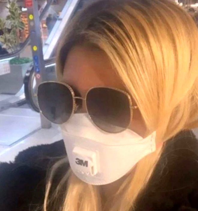 Mauro Icardi’nin eşi Wanda Nara koronavirüse karşı maske takarak önlem aldı