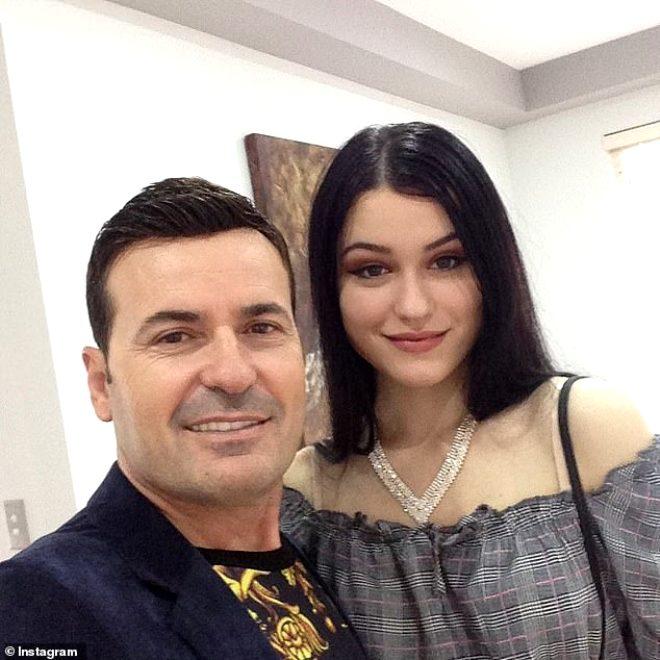 Cani baba tartıştığı 20 yaşındaki kızını 8 kez bıçaklayarak öldürdü