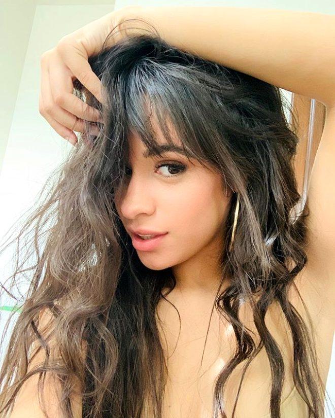 camila cabello 23 yas gunu diye ciplak