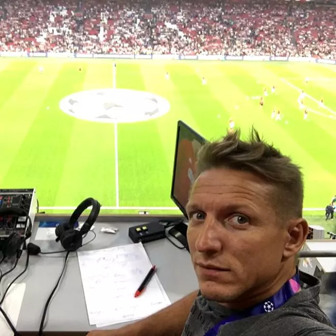 Eski futbolcu Wesley Sonck'tan fenomen kızına gönderme: Ben bikinili fotoğraf paylaşmıyorum.