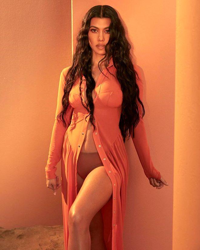 Fotoğrafına gelen yorumlara yanıt veren Kourtney, hamileliği 'nimet' olarak yorumladı