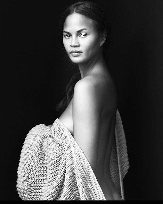 Trump karşıtı ünlü model Chrissy Teigen, tutuklanan protestocular için 200.000 dolar kefalet bağışladı