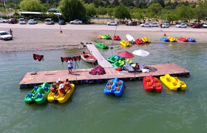 Ne Bodrum Ne Marmaris Elazig In Gizli Denizi Hazar Golu Tatilcilerin Ilgi Odagi Oldu Foto Galerisi