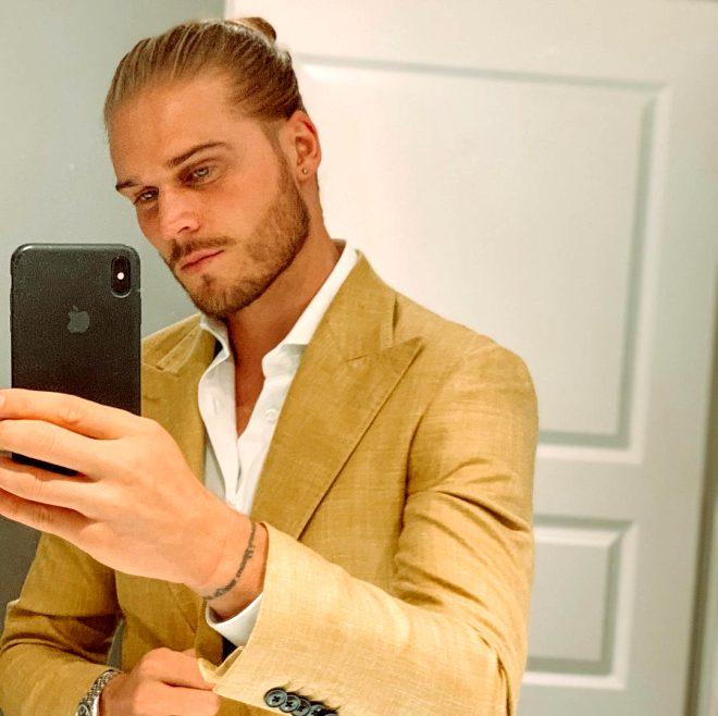 Yakışıklılığı tescillenen futbolcu Rurik Gislason'ın itirafı şaşırttı! Bir maçla spermlerine talep yağdı