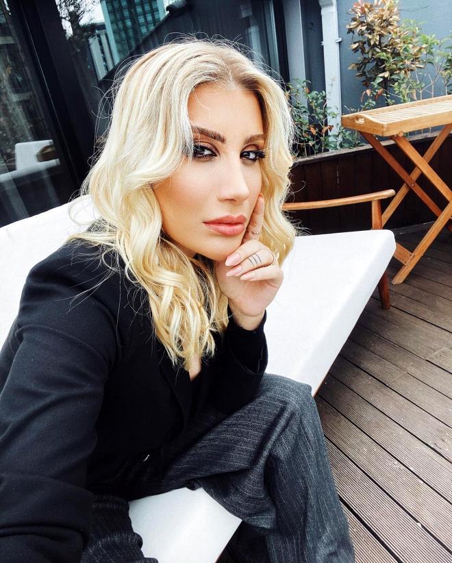 İrem Derici'den günlerce konuşulacak itiraf: İşsiz kalırsam göğüslerimi satacağım