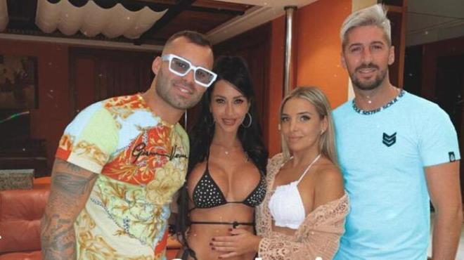 Partiye gidince takımdan kovulan Jese Rodriguez, sevgilisini en yakın arkadaşıyla aldattı