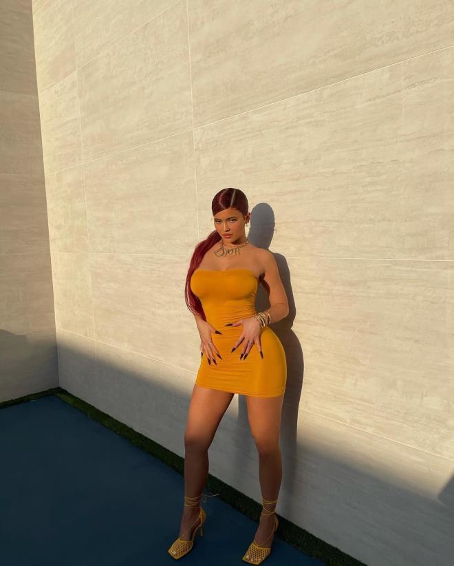 Zirveyi kimseye kaptırmadı! Kylie Jenner, Forbes'ın en çok kazanan ünlüler listesinin yine bir numarası