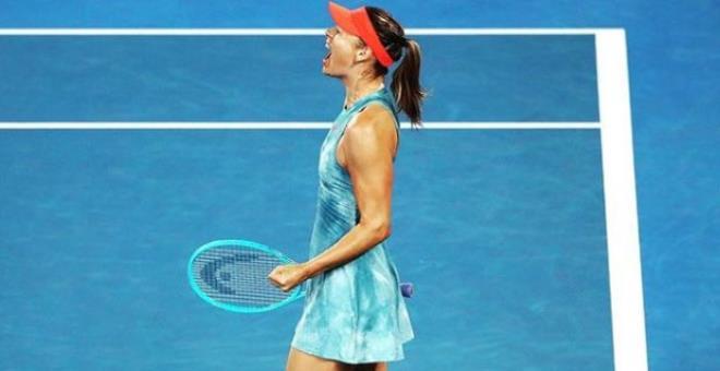 Güzelliğiyle büyüleyen Sharapova, hayranlarını üzen haberi sosyal medyadan verdi