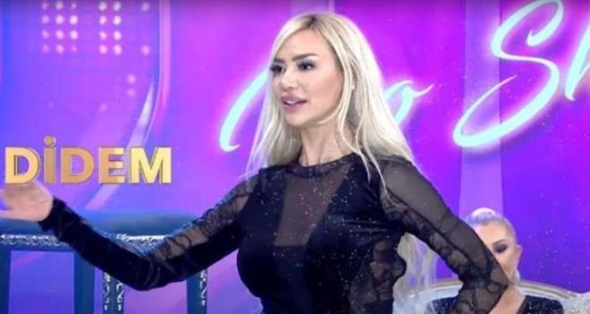 'Geçen hafta 'İbo Show'da giydiğin kostümün kapalı olması da çok konuşuldu. Bu kostüm senin tercihin miydi?'