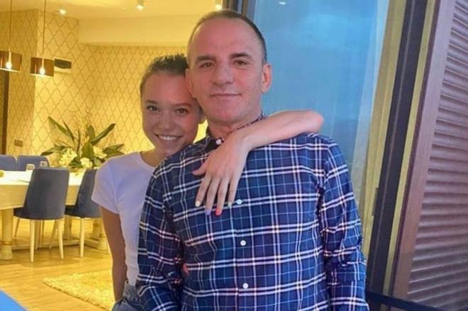 Türkiye'den kaçan Metro Turizm'in patronu firarda 10 çocuk yaptı! Her çocuk için 77 bin TL ödüyor