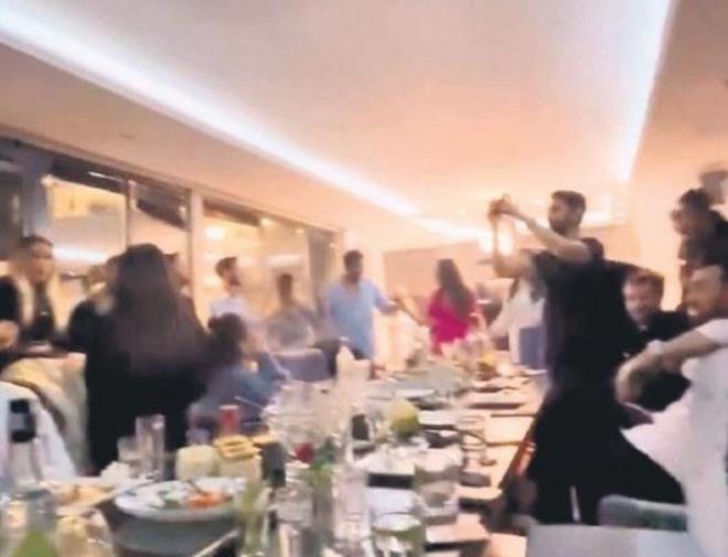 Görüntüler dün geceden! Ünlüler, villada sabaha kadar vur patlasın çal oynasın kaçak parti yaptı