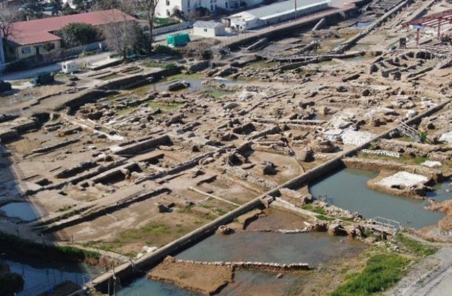 Saray ve Kale kalıntılarına rastlanıldı