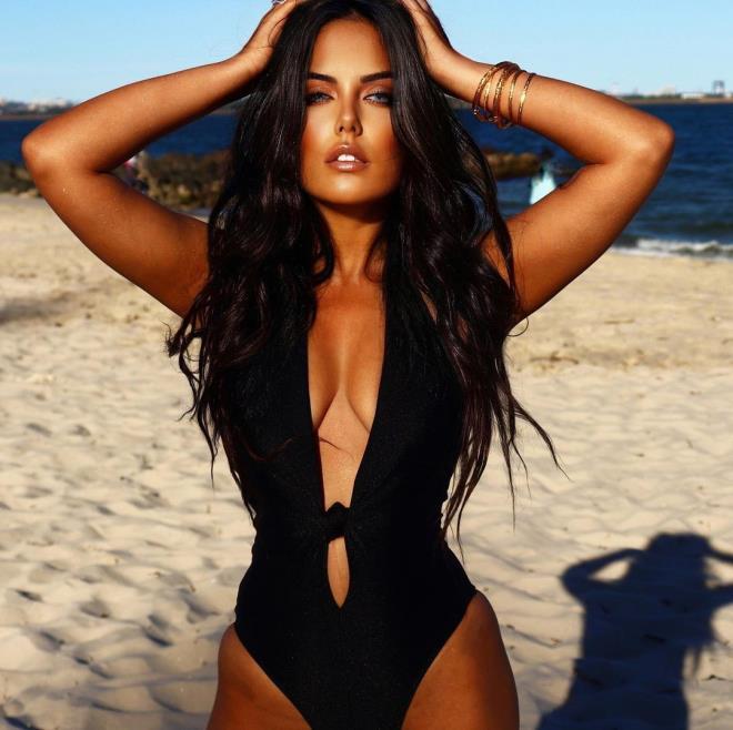 Model Kanika Batra, erkek arkadaşlarını aldattığını ve pişman olmadığını itiraf etti