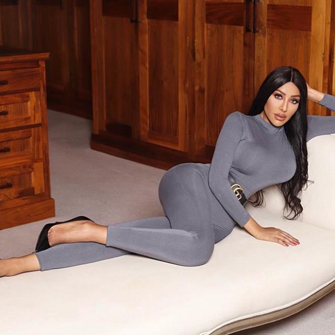 Kim Kardashian’a benzemek için 17 milyon lira harcadı! Birbirinden ayırt etmek imkansız