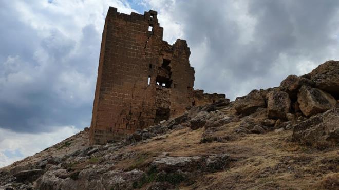 Şimdi açıklanmadı lakin dünyayı şaşırtacak! Uzayla alakalı özel bulguların olduğu sır yapı: Zerzevan Kalesi