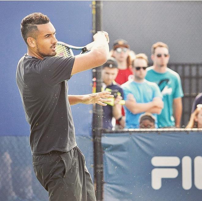 Ünlü tenisçi Nick Kyrgios ifşa oldu! Sevgilisi, diğer bayanla yatakta çekilmiş fotoğrafını yayınladı