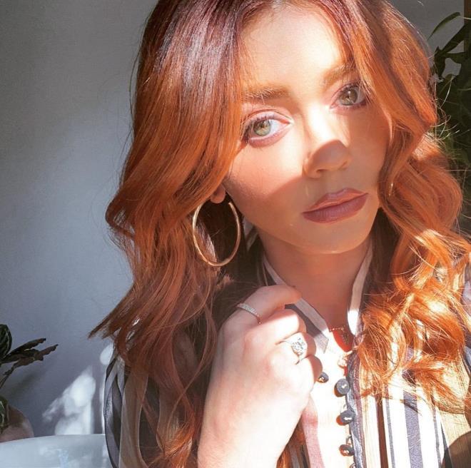 Nişanlısıyla bağlantıya girmek için 3 ay bekleyen Sarah Hyland'ın sıhhat problemleri varmış