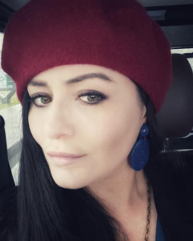 Deniz Çakır'ı görenler gözlerine inanamıyor! Eski halinden eser yok - Resim 6