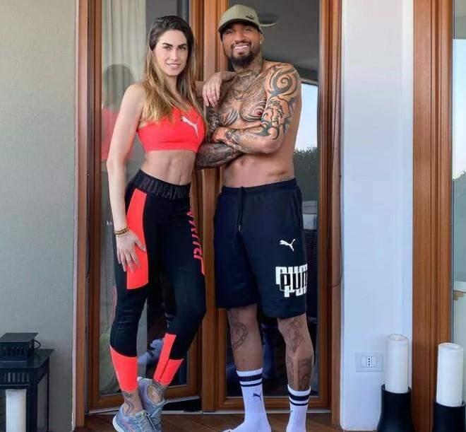 Boateng için "Günde 10 sefer bağlantıya giriyoruz" demişti! Eski yenge pozlarıyla Instagram'ı kasıp kavuruyor