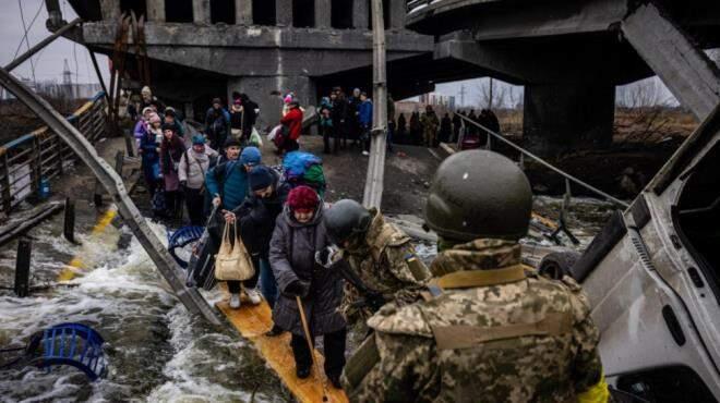 Bombardıman, yıkım ve kaçış! Hücumların amacı olan Ukrayna enkaza dönüştü