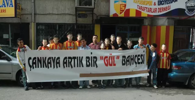 Gül'e Maskeli Destek Gül'e Maskeli Destek
