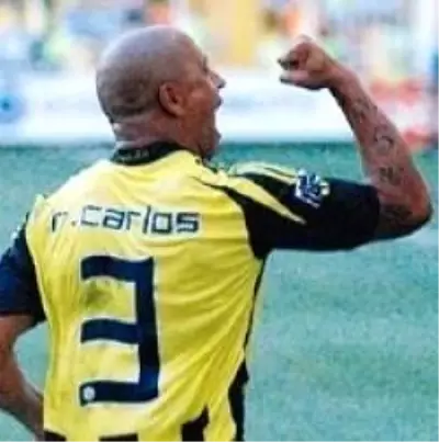 Roberto Carlos, Zico'yu Solladı Roberto Carlos, Zico'yu Solladı