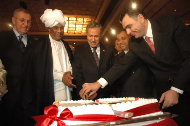 Irak'tan Cumhurbaşkanı Gül'ün Açıklamalarına Destek Irak'tan Cumhurbaşkanı Gül'ün Açıklamalarına Destek