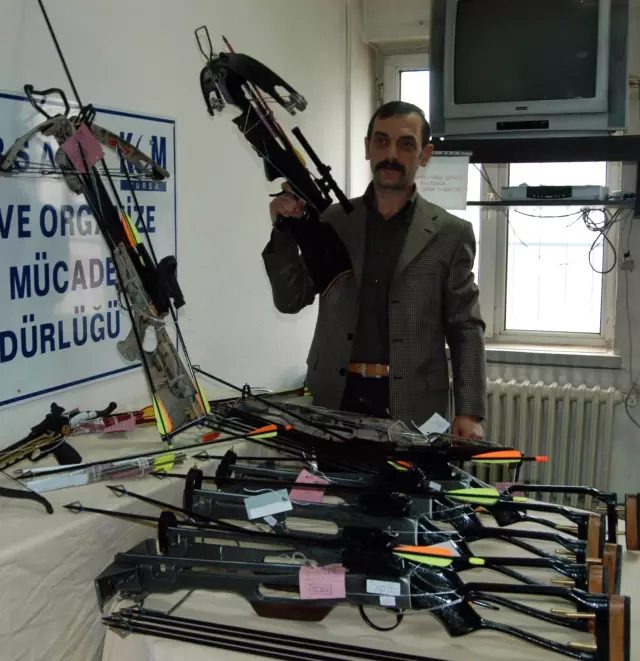 'Ok' operasyonunda Arbalet isimli ok silah ele geçirildi 'Ok' operasyonunda Arbalet isimli ok silah ele geçirildi
