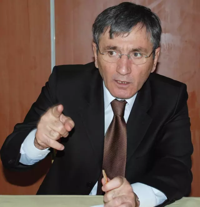 Yurdakul'dan Miting Alanının Değiştirilmesine Tepki