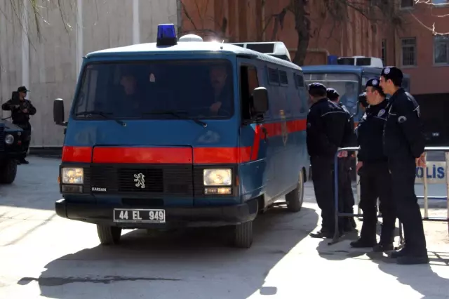 Reddi hakim talebi dilekçesini geciktiren yetkililer hakkında suç duyurusunda bulunulacak Reddi hakim talebi dilekçesini geciktiren yetkililer hakkında suç duyurusunda bulunulacak