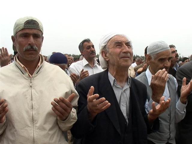 Diyarbakır'da 6 Bin Kişi Yağmur Duasına Çıktı - Haberler