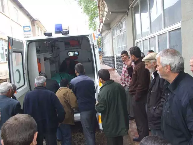 Tuvalette Kalp Krizi Gecirip Oldu Haberler