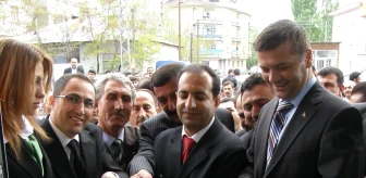 Garanti Bankası Erciş Şubesi Hizmete Açıldı