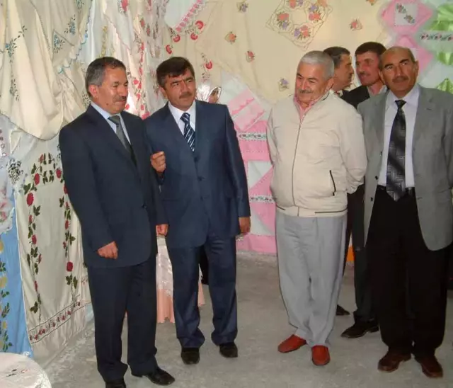 Niğde�nin Çarıklı Köyünde Ev Ekonomisi Sergisi Törenle Açıldı Haberler