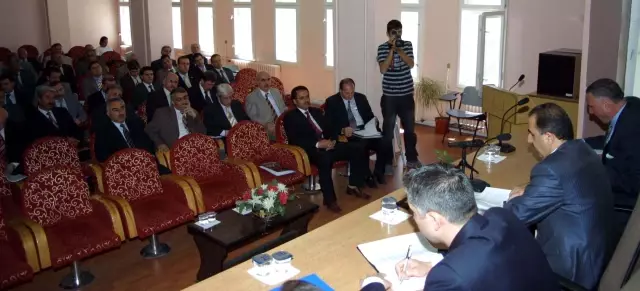 Erzurum Valiliği 2. Dönem İl Koordinasyon Kurulu Toplantısını Yaptı Erzurum Valiliği 2. Dönem İl Koordinasyon Kurulu Toplantısını Yaptı
