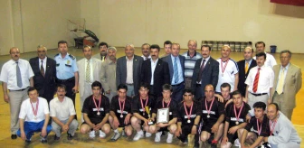 Sungurlu'da Şehitler Anısına Veleybol Turnuvası