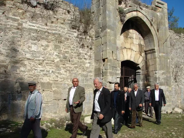Selçuklu Eseri Kargıhan Onarılarak Kültür Turizme Kazandırılmayı Bekliyor