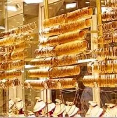 Krizde, 2.5 Milyar Dolarlık Altın Yastık Altından Çıktı Krizde, 2.5 Milyar Dolarlık Altın Yastık Altından Çıktı