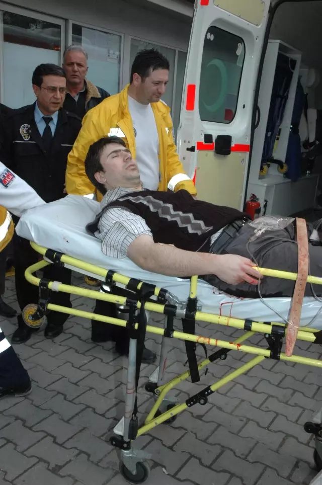 Kira Tartışmasında Üniversite Öğrencisi Vuruldu Kira Tartışmasında Üniversite Öğrencisi Vuruldu