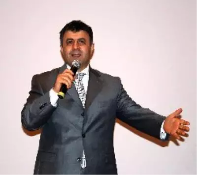 Ümit Hekimler'in Yılın Sağlık Ödülleri Sahiplerini Buldu Ümit Hekimler'in Yılın Sağlık Ödülleri Sahiplerini Buldu
