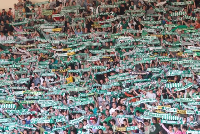 Bursaspor'un Başarısı Bursa'ya Moral Veriyor