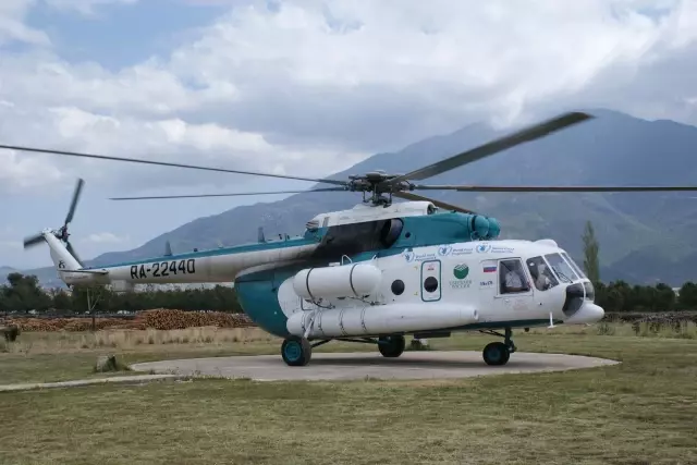 Yangın Helikopteri 7 Kişilik Rus Ekibiyle Fethiye'de ...