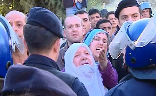 Ümraniye'de Olaylı Yıkım Ümraniye'de Olaylı Yıkım