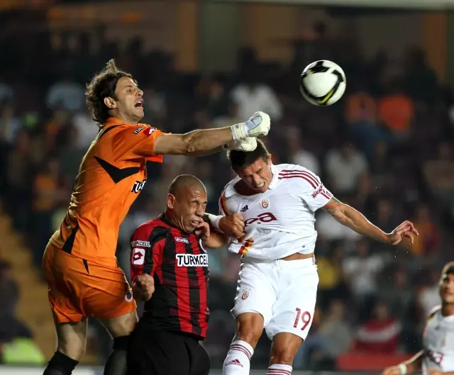 Galatasaray: 2 - Gençlerbirliği: 1 Galatasaray: 2 - Gençlerbirliği: 1