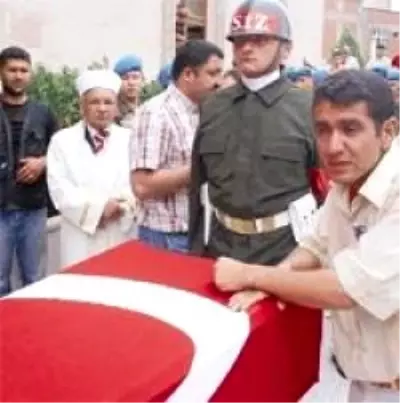 Tunceli'de Çatışma: 1 Er Şehit