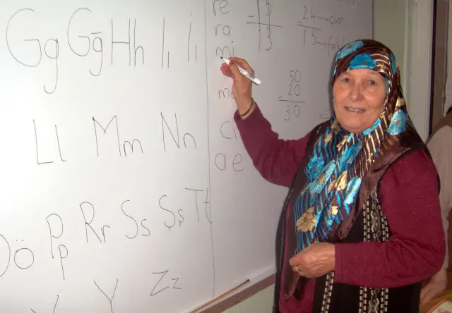 Yozgat'ta 2 Bin 563 Kişi Okuma Yazma Kursunu Bitirdi Yozgat'ta 2 Bin 563 Kişi Okuma Yazma Kursunu Bitirdi