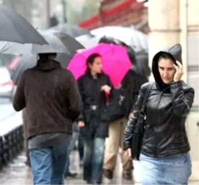 Hafta Sonu Türkiye Genelinde Yağış Var Hafta Sonu Türkiye Genelinde Yağış Var