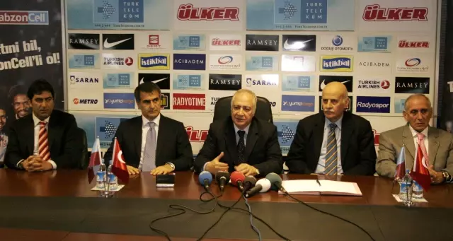 Ahmet Suat Özyazıcı Yeniden Trabzonspor'da Ahmet Suat Özyazıcı Yeniden Trabzonspor'da